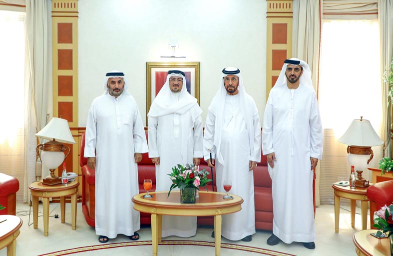 محمد بن خليفة آل مكتوم يبحث التعاون العقاري مع القنصل البحريني 