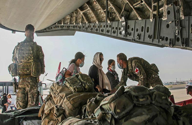 بريطانيا تعلن مغادرة آخر رحلاتها أفغانستان 