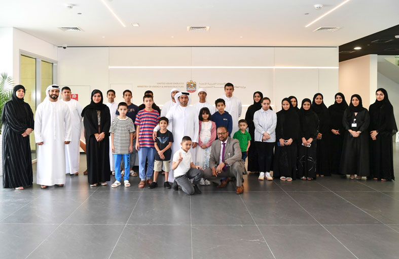 الطاقة والبنية التحتية تختتم مخيمها الصيفي رواد الاستدامة 