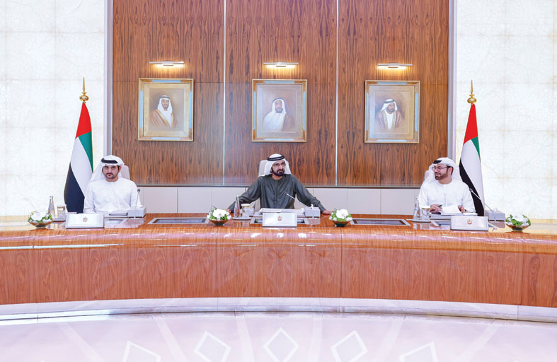محمد بن راشد: شكراً فريق الوطن .. الذين شكلوا فريقاً وطنياً واحداً عبَرَ بالإمارات بنجاح أحد أكبر الأزمات الصحية التي مرت على البشرية