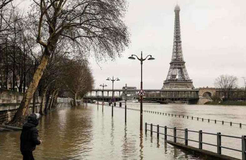 وكالة: أوروبا قد تواجه أوضاعا كارثية بسبب المخاطر المناخية