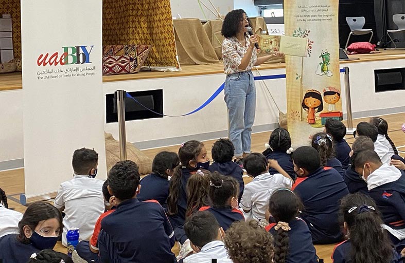المجلس الإماراتي لكتب اليافعين يمكّن القراء والفنانين الشباب من تطوير مهاراتهم الإبداعية عبر برنامج تعليمي متكامل