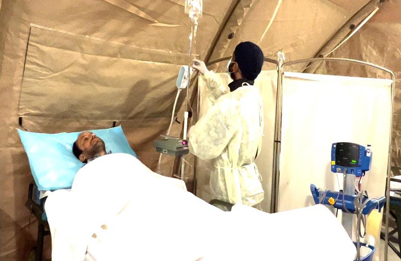 المستشفى الميداني … الإمارات تؤمن الرعاية الطبية للمتضررين من زلزال تركيا