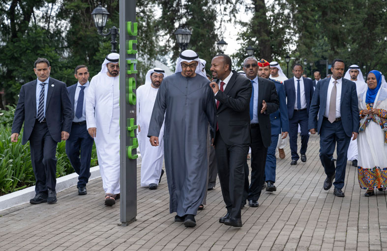 رئيس الدولة يشهد انطلاق معرض المياه والطاقة الذي افتتحه رئيس وزراء إثيوبيا في المتحف العلمي 