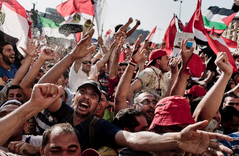 صحف عربية: متتالية سقوط الإخوان تهز الأنظمة الداعمة لهم