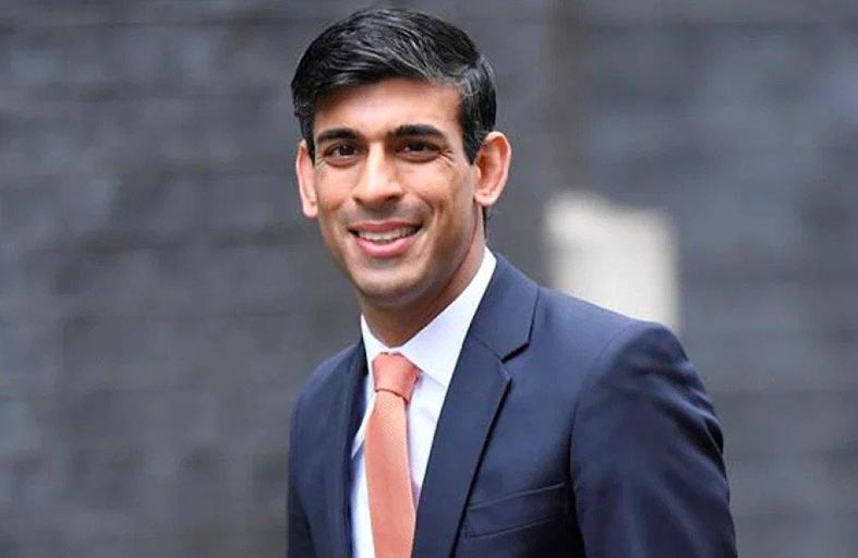  رئيس وزراء بريطانيا يطالب الغرب بمصادرة الأصول الروسية 