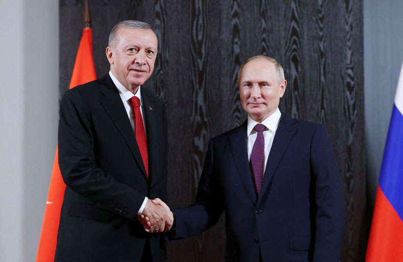 إردوغان يأمل زيارة بوتين تركيا في أغسطس 