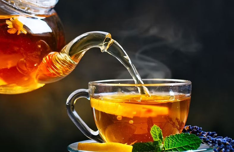 دراسة: شرب الشاي  يطيل العمر