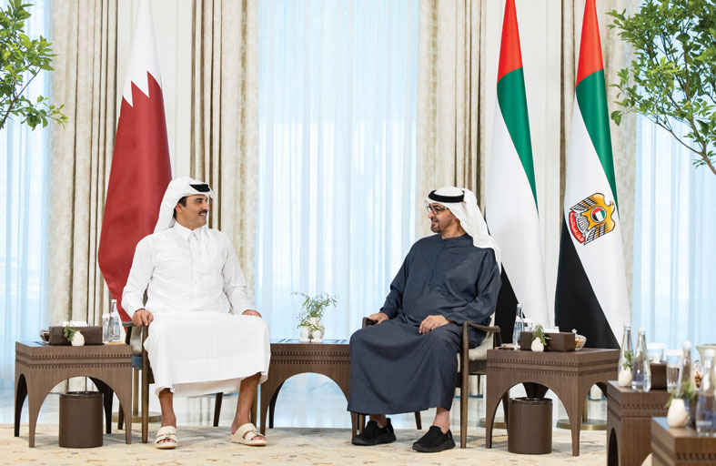 رئيس الدولة وأمير قطر يبحثان في أبوظبي العلاقات الأخوية والتطورات الإقليمية والدولية  