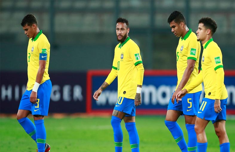 البرازيل تستدعي تسعة لاعبين لتعويض المقاطعة 