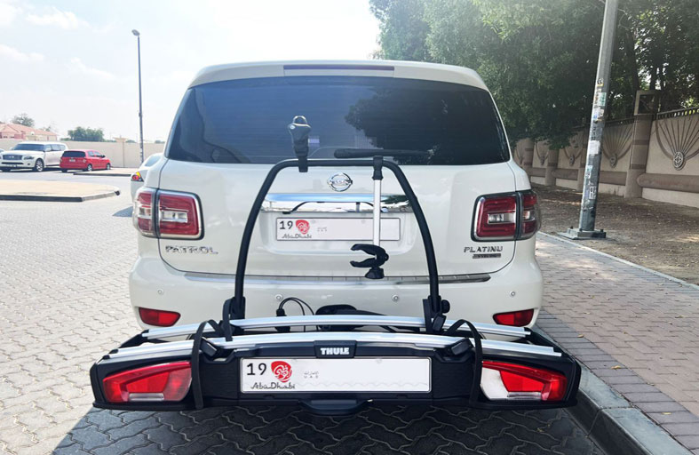 شرطة أبوظبي تدعو السائقين للاستفادة من لوحة الأرقام الإضافية