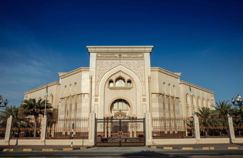 اقتصادية الشارقة تطرح رخصة بـ1000 درهم في «اصنع في الإمارات»