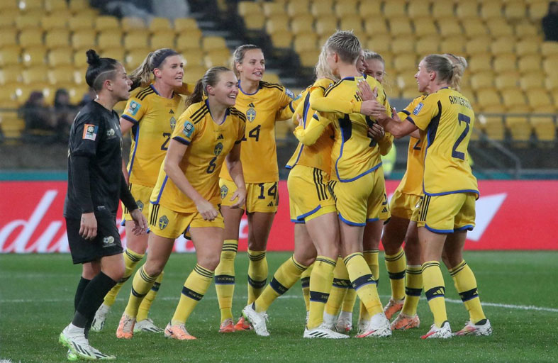 منتخب سيدات السويد يهزم جنوب أفريقيا و فوز صعب لهولندا 