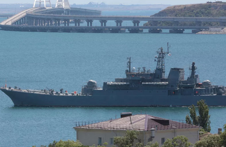 4 أهداف أوكرانية من تكتيكات استهداف القرم