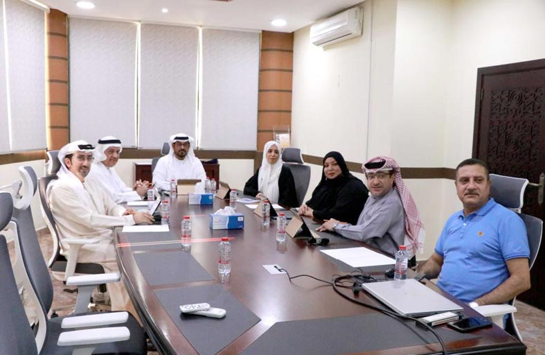 مجلس إدارة نادي دبي لأصحاب الهمم يوزع حقائبه الإدارية