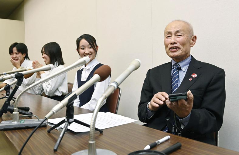 منظمة يابانية مناهضة للأسلحة النووية تفوز بنوبل للسلام 