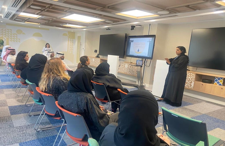 كلية دبي للسياحة ولينكدإن تنظمان ورشة تعريفية للكوادر الإماراتية الشابة لتعريفهم بمتطلبات سوق العمل