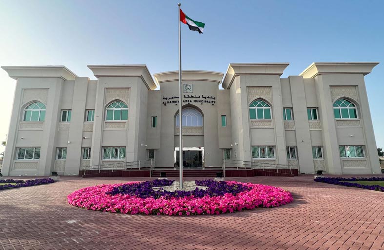 بلدية الحمرية تستعد لاستقبال عيد الفطر السعيد وتستكمل تزيين الشوارع وتجهيز مصلى العيد