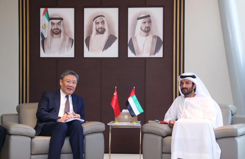 الإمارات والصين تتفقان على تعزيز التعاون في قطاعات الاقتصاد الجديد وريادة الأعمال والسياحة والتكنولوجيا والاقتصاد الدائري