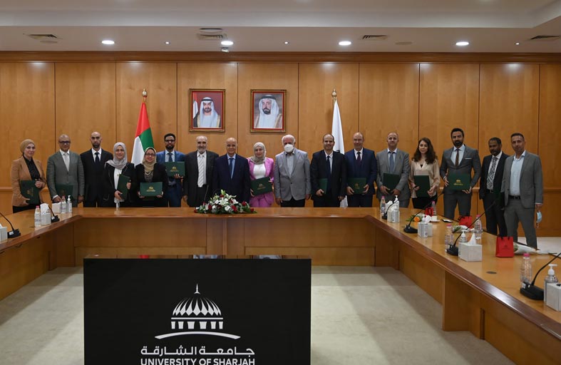 ترقيـــة نخبــة من أساتــذة جامعــة الشارقة إلى الدرجات العلمية الأعلى