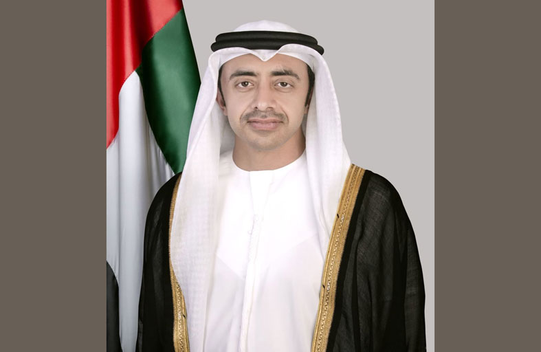 عبدالله بن زايد يبحث خلال اتصالات هاتفية مع عدد من وزراء الخارجية الأوضاع في المنطقة