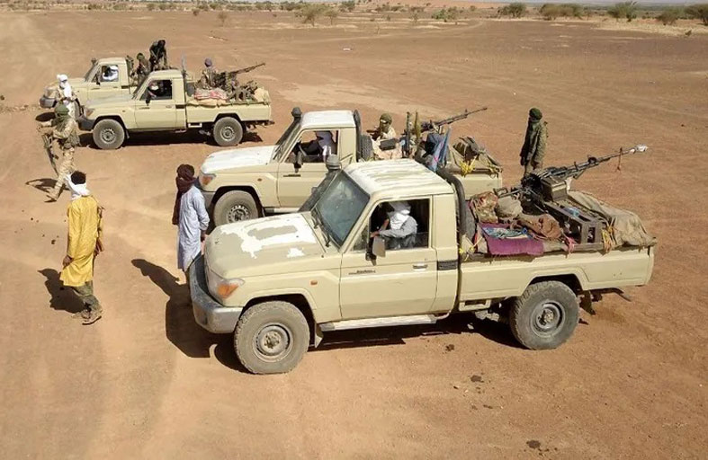 عجلة الحرب تدور في مالي.. وشبح 2012 يهدد البلاد