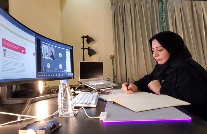 بدء التصفيات النهائية لتحدي القراءة العربي على مستوى الإمارات ضمن دورة افتراضية استثنائية 