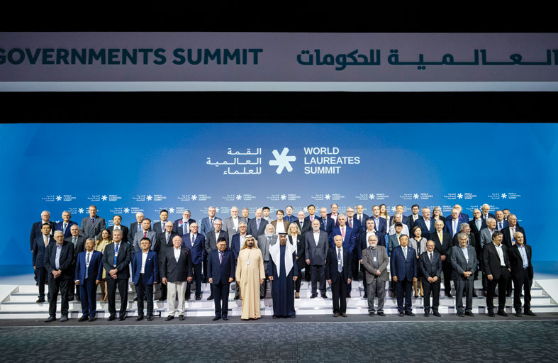 رئيس الدولة ومحمد بن راشد يفتتحان القمة العالمية للعلماء..أكبر تجمع عالمي للحائزين على جائزة نوبل وغيرها من الجوائز العلمية المرموقة 