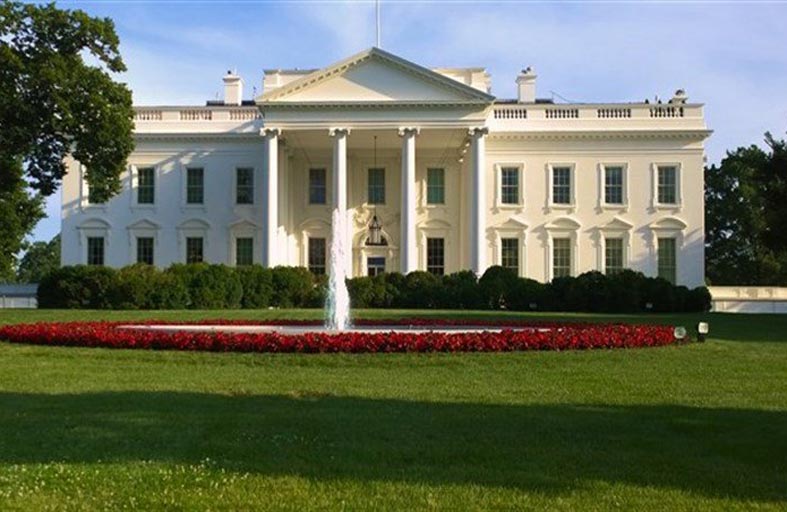 كورونا يجبر البيت الأبيض على إلغاء مسابقة دحرجة بيض الفصح