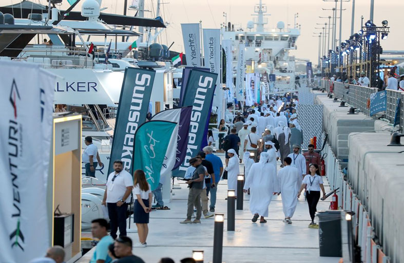 سفن وزوارق ويخوت.. صناعات إماراتية 100 % في معرض «أبوظبي الدولي للقوارب»
