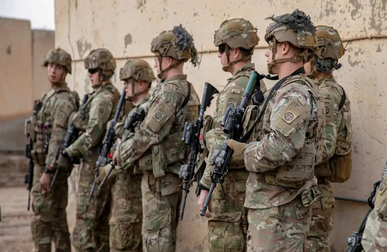 حسابات مدروسة.. 3 أهداف استراتيجية لإعادة الانتشار الأمريكي في العراق