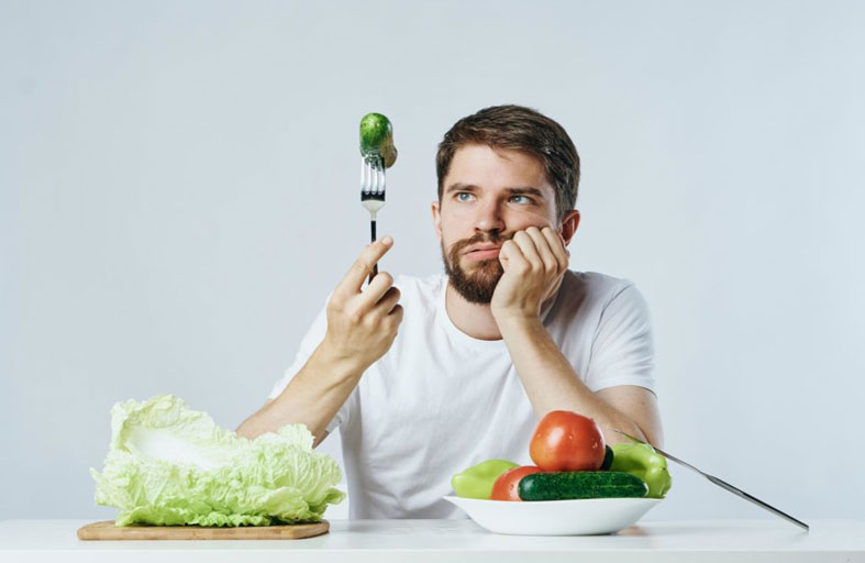النظام الغذائي المقيّد قد يُفقدك أكثر من الدهون والعواقب وخيمة!