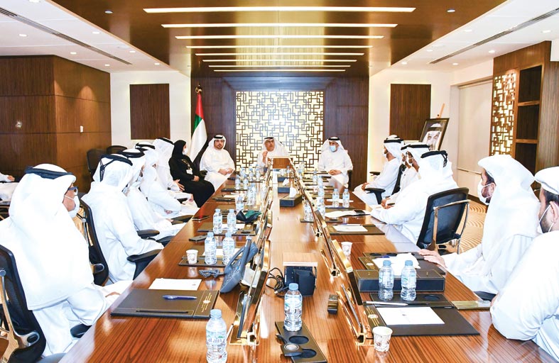 «الموارد البشرية والتوطين» تؤكد أهمية الأدوار الرقابية لضمان استقرار سوق العمل وازدهاره