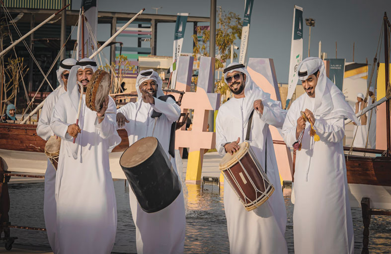 عروض الفنون الشعبية تبهر زوار مهرجان الظفرة البحري في نسخته الـ 16