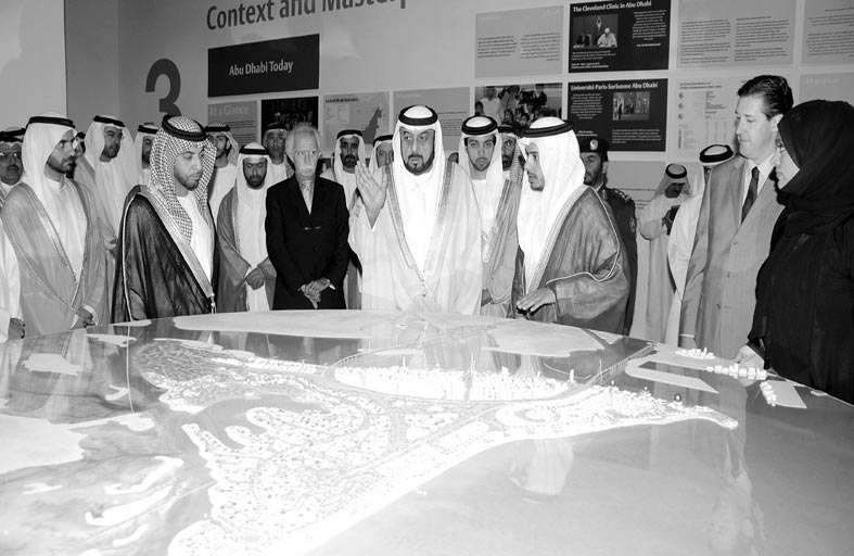 الإمارات في عهد خليفة.. مشاريع تنموية باستثمارات تجاوزت الـ 40 مليار درهم