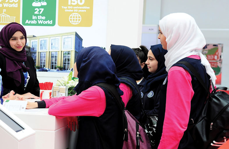 جامعة أبوظبي تستعرض برامجها في معرض التعليم ووظائف المستقبل