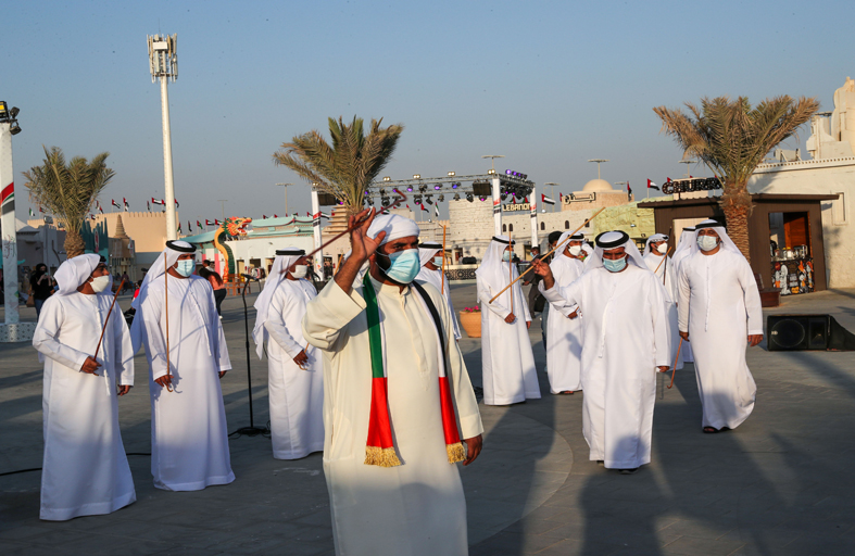 برعاية خليفة وبتوجيهات محمد بن زايد.. انطلاق مهرجان الشيخ زايد التراثي بمنطقة الوثبة