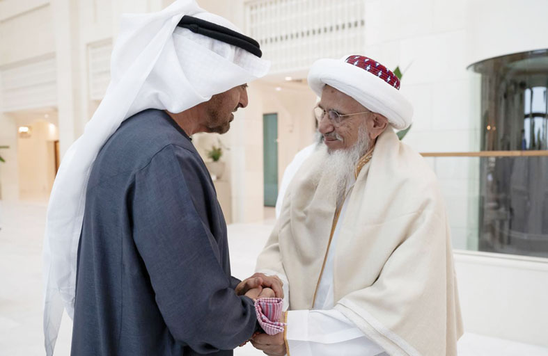 كنانة جمال الدين في حديث خاص «بالفجر»: زايد الخير وراشد الرشد يجسدان المثل الأعلى بالإدارة والنهضة والحكمة 