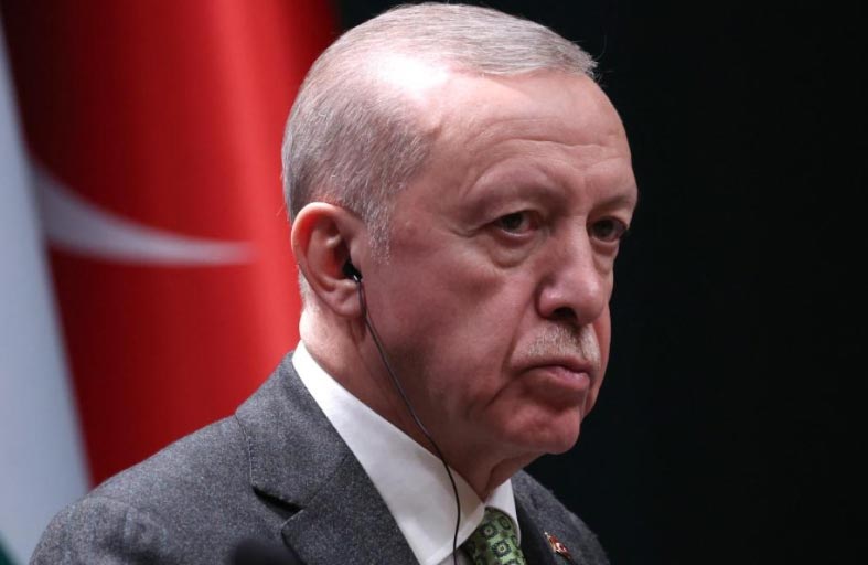  انقسام المعارضة التركية يزيد آمال أردوغان في استعادة بلدية إسطنبول 