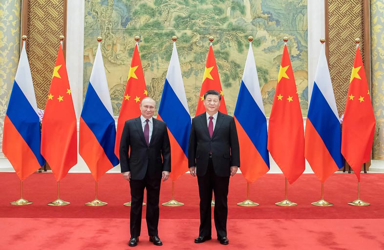 خبراء: الحلف الروسي الصيني المحتمل يهدد هيمنة أميركا وحلفائها على النظام الدولي