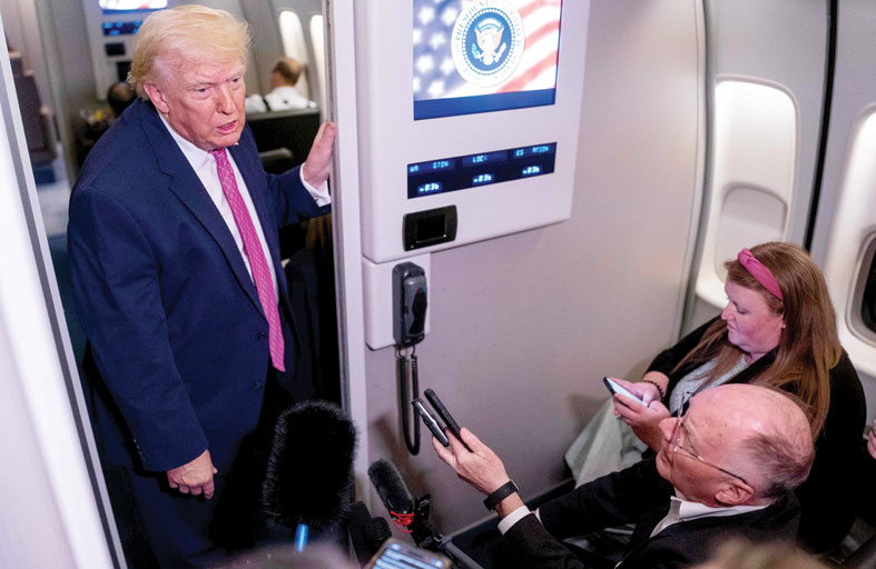 ترامب يهدد بمحو جزيرة «خرج» الإيرانية أو السيطرة عليها