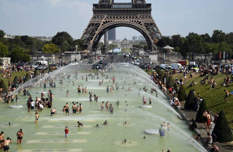 35 ألف وفاة مرتبطة بحرارة الصيف في فرنسا