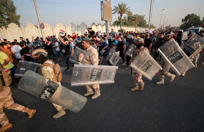 مع اقتراب «احتجاجات أكتوبر».. بوابات حديدية وغلق جسور ببغداد