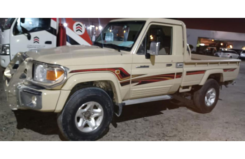 شرطة دبي تضبط سائقي مركبات استعرضوا بتهور أثناء سقوط الأمطار