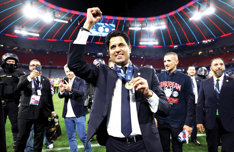 ناصر الخليفي رئيس باريس سان جيرمان ينال جائزة أفضل رئيس نادٍ للعام ضمن حفل توزيع جوائز الفتى الذهبي 2025 