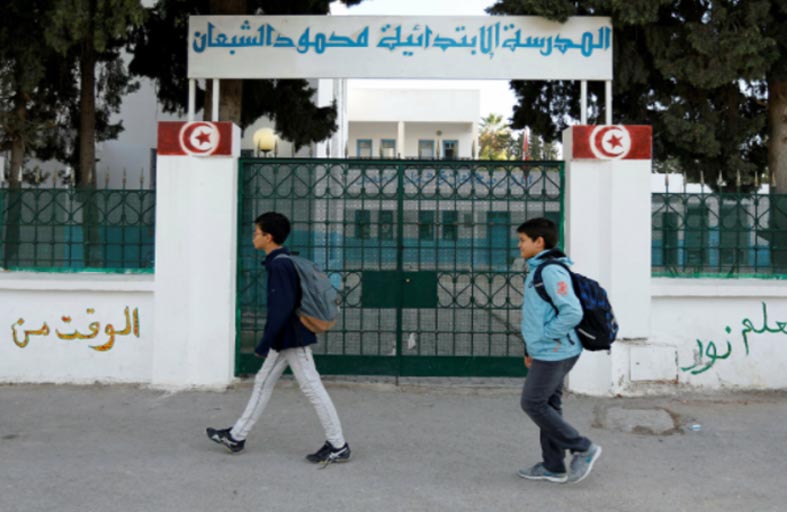 تونس.. إغلاق عشرات المدارس بعد تفشي أوميكرون