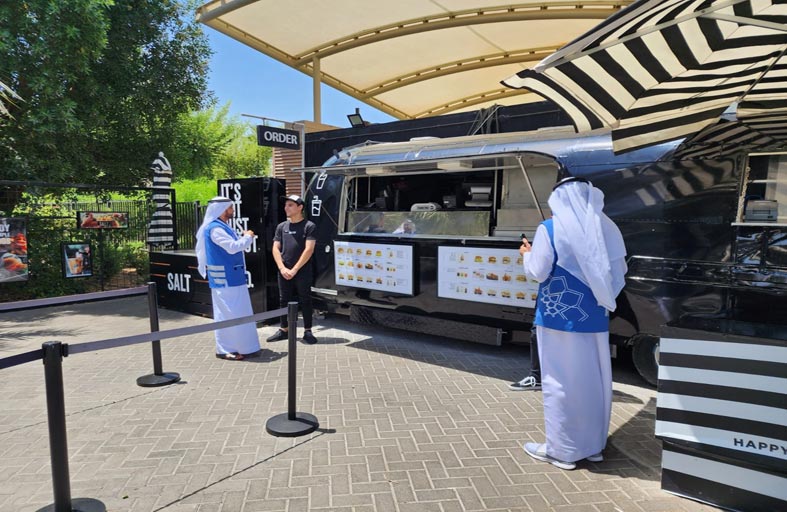 بلدية مدينة أبوظبي تنفذ زيارات تفتيشية على عربات الطعام المتنقلة في جزيرة أبوظبي