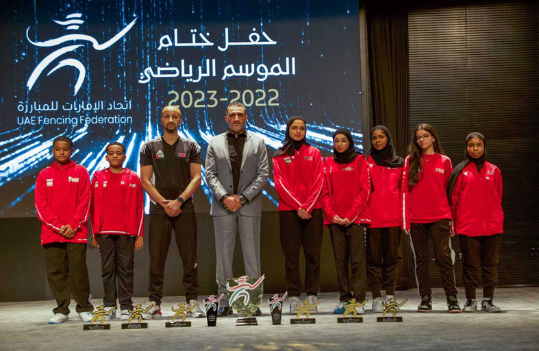 اتحاد المبارزة يتوج نادي الفجيرة للفنون القتالية بدرع التفوق لموسم 2022-2023