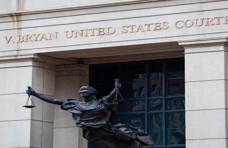 عضو «خلية البيتلز» يواجه عقوبة السجن مدى الحياة 