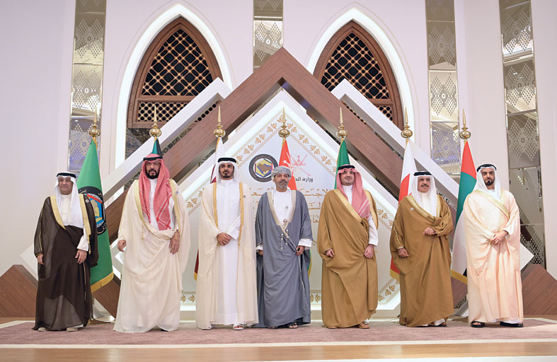 سيف بن زايد يترأس وفد الإمارات للاجتماع الـ«40» لوزراء داخلية دول مجلس التعاون 